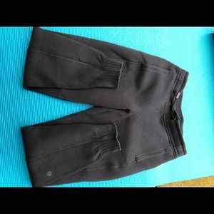 Lululemon sweatpants/joggers